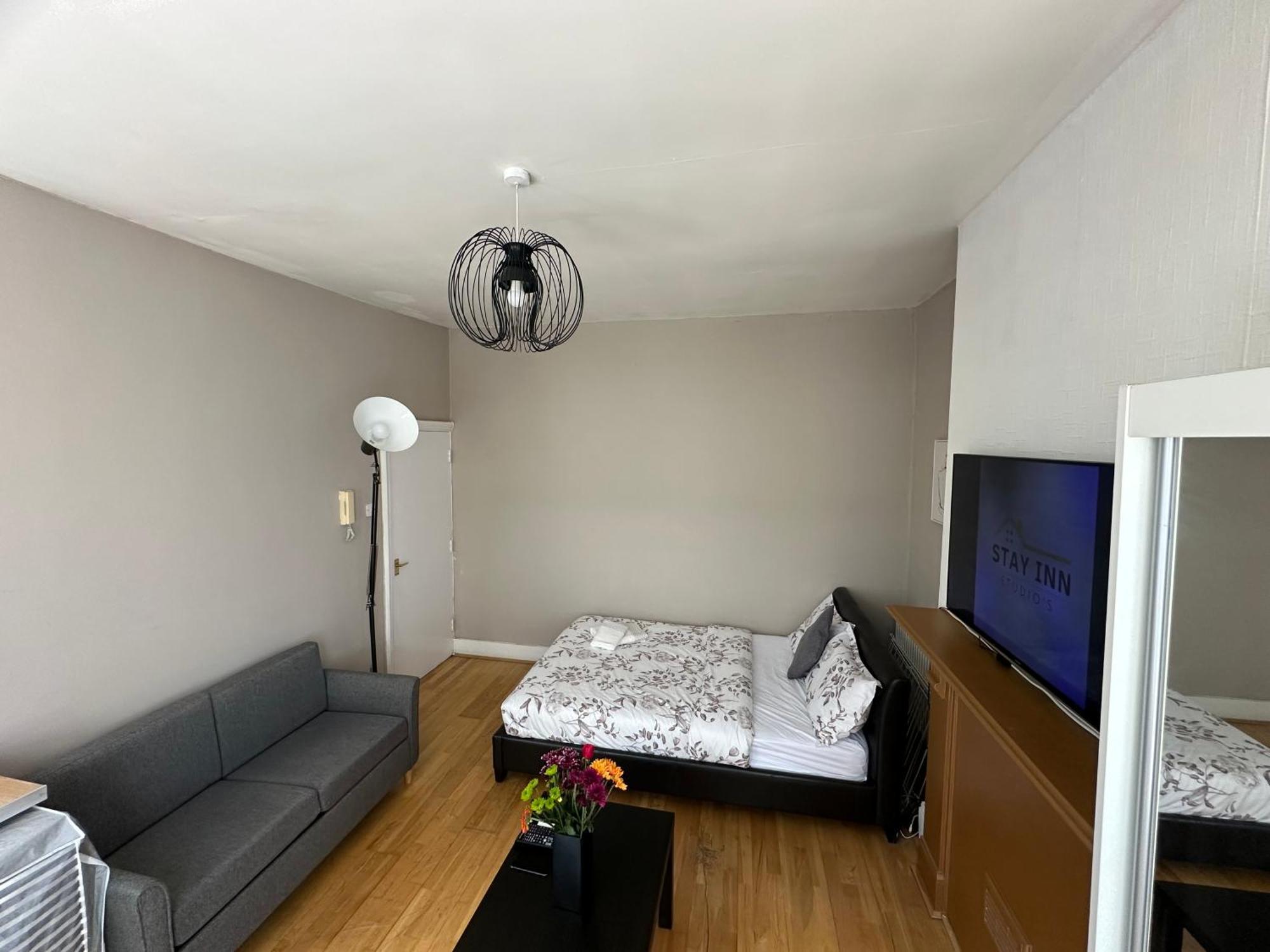 Stay Inn Studio'S London Exterior photo