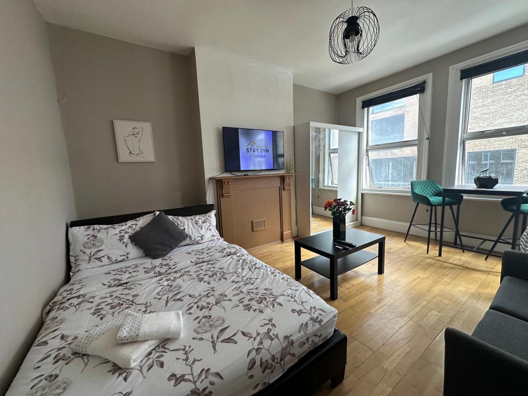 Stay Inn Studio'S London Exterior photo