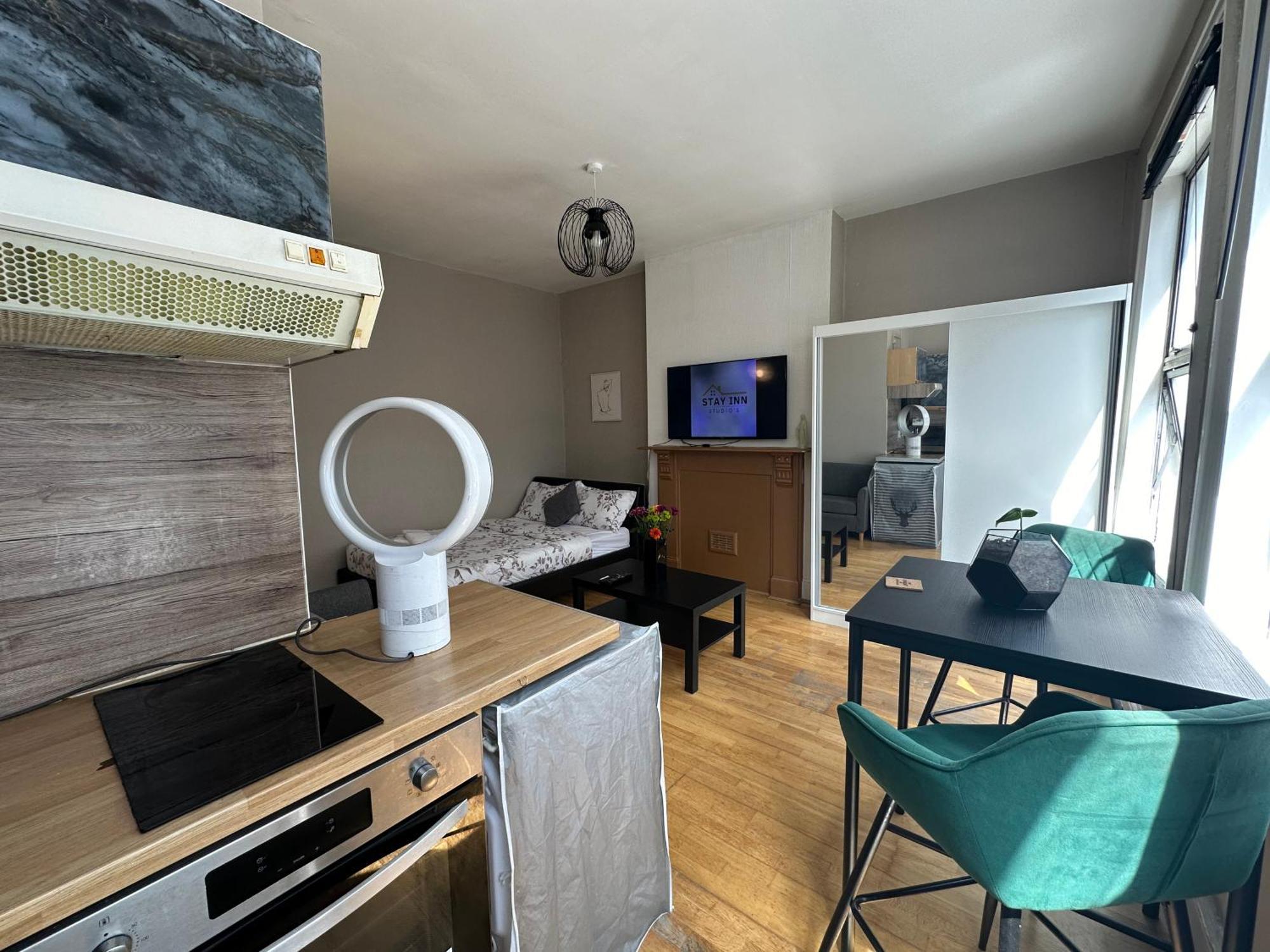 Stay Inn Studio'S London Exterior photo